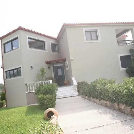 Pagonis Lägenhet Lixouri